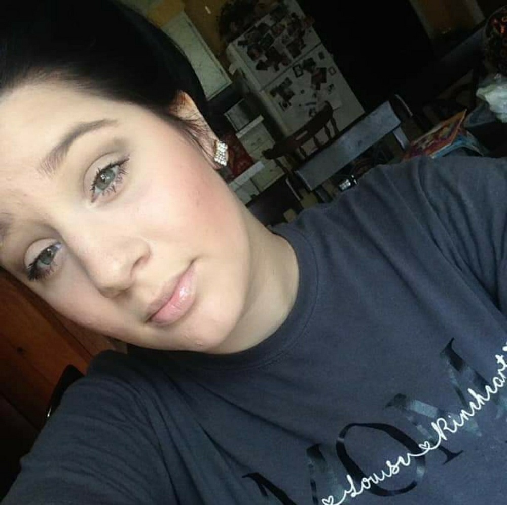 Meet your Posher, Caitlyn